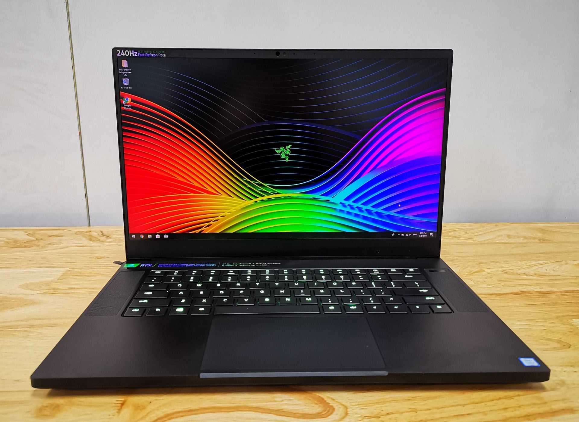 Razer Blade 15 (i7 13th) - 16" QHD+ IPS 240Hz, 32GB RAM, 1TB SSD